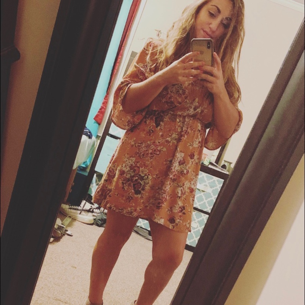 Meet your Posher, Marissa